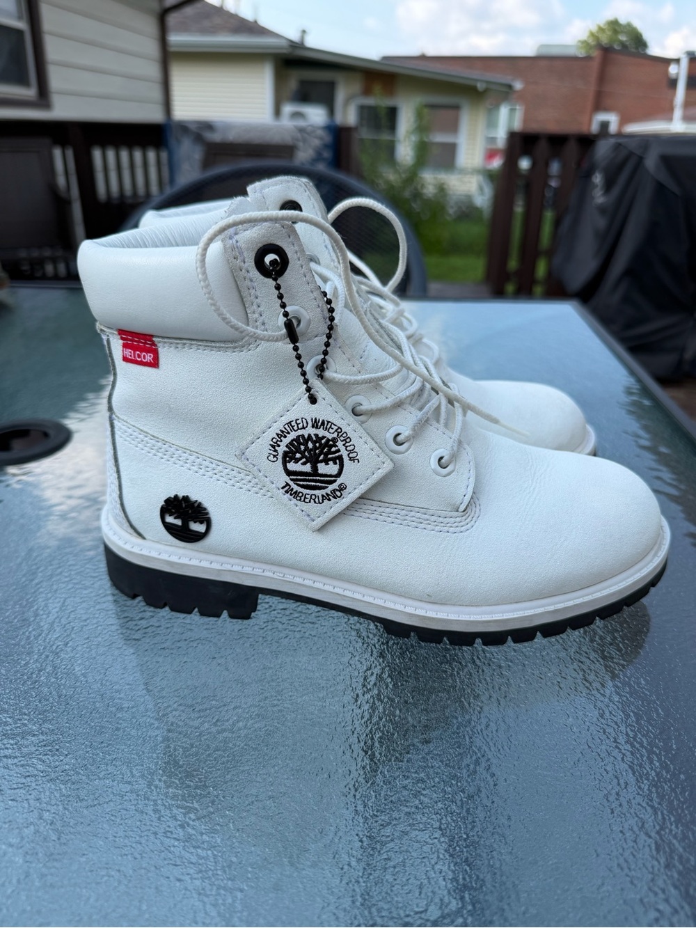 Timberland White Leather Waterproof Lace-Up Boots with Black Sole size 5
